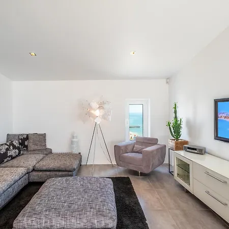 #041 Luxury House Stylish & Comfortable Албуфейра