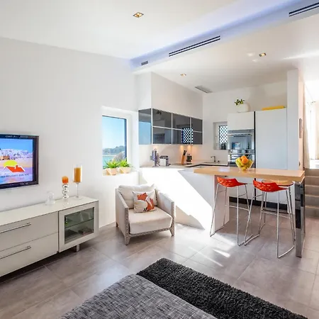 #041 Luxury House Stylish & Comfortable Албуфейра