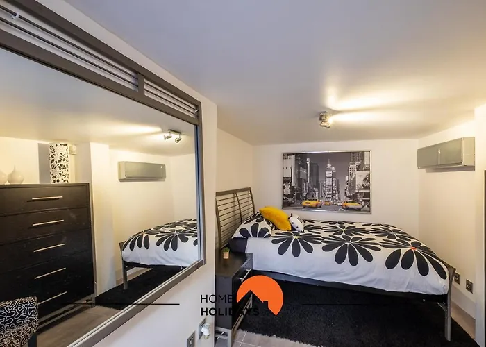 #041 Luxury House Stylish & Comfortable Albufeira