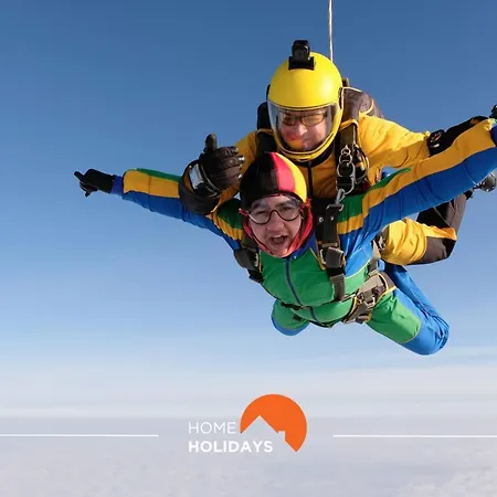 #041 Future House By Holidays Villa *